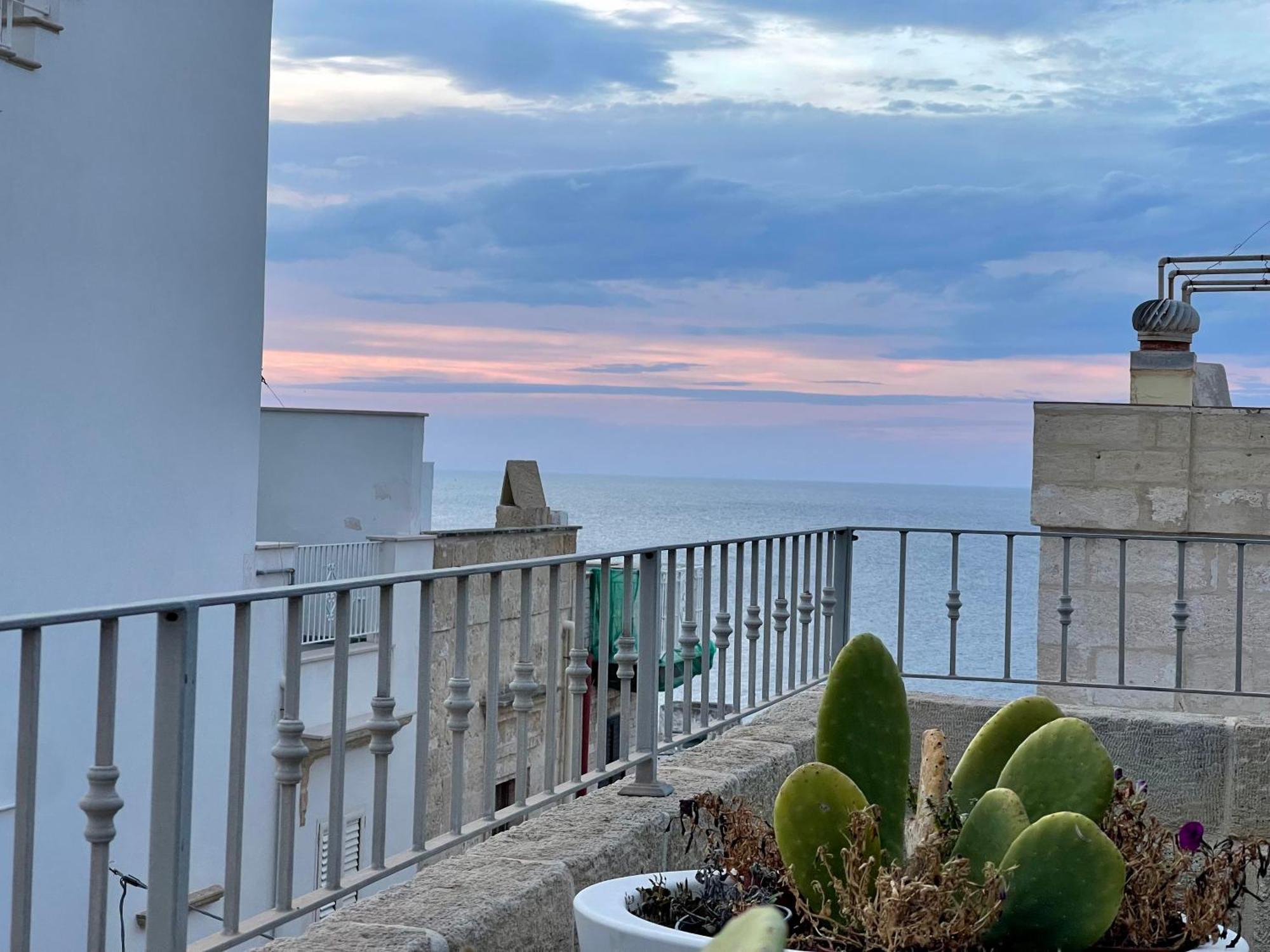 Casa Maya, Vista Mare E Relax ポリニャーノ・ア・マーレ エクステリア 写真